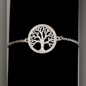 NWT “Tree of Life” Dainty Charm Bracelet
